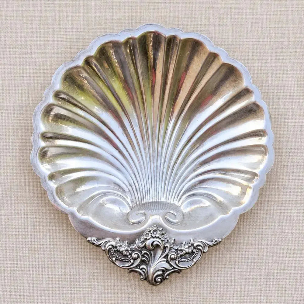 Wallace Baroque Silverplate Sea Shell Footed Candy Dish 278